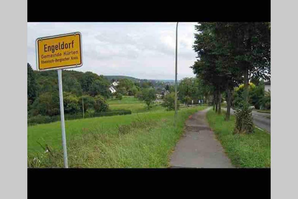 Ferienwohnung Und Monteurwohnung Matthies Naehe Koeln 30Km Kürten 外观 照片